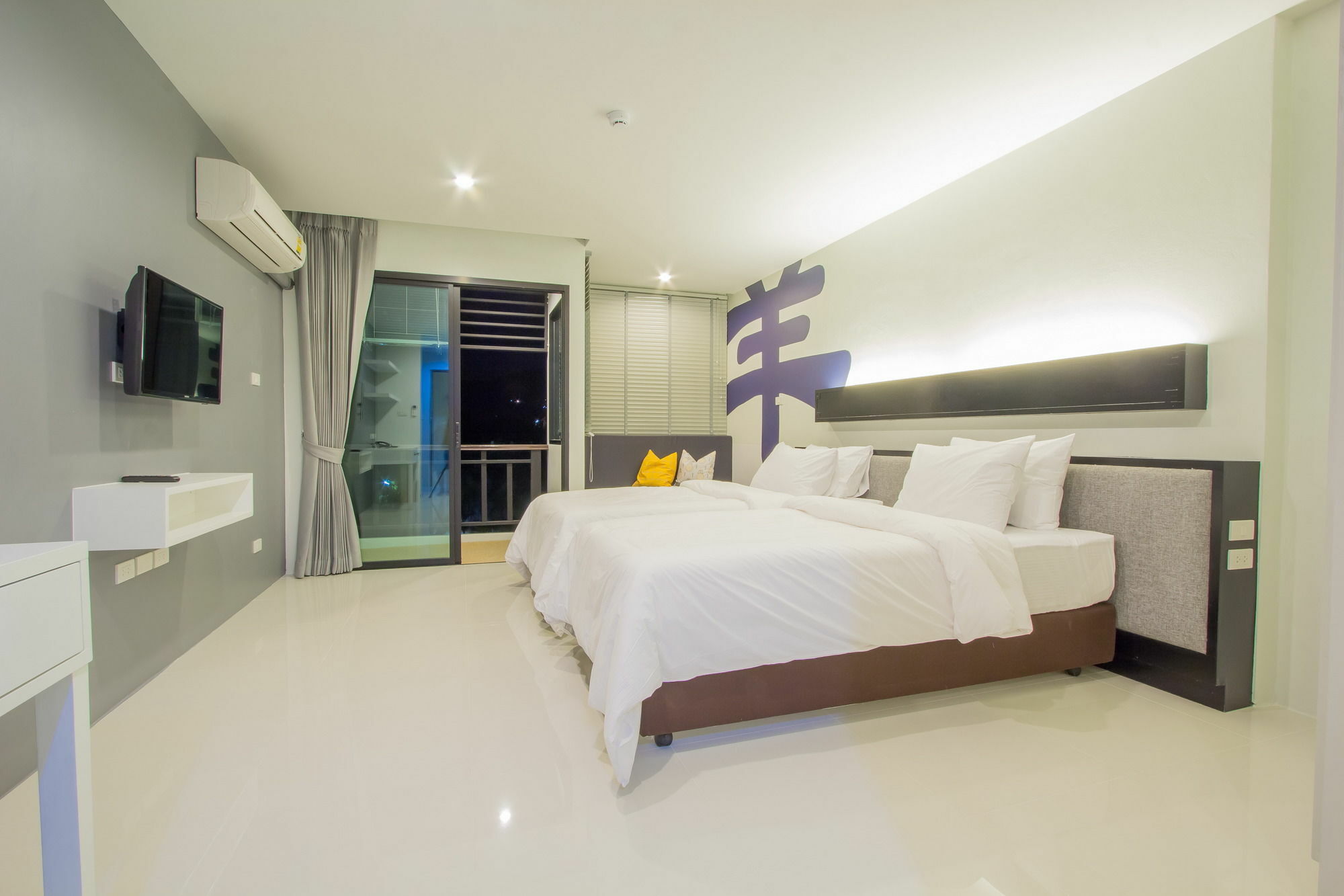 Baba House Hotel - Sha Plus Phuket Bagian luar foto